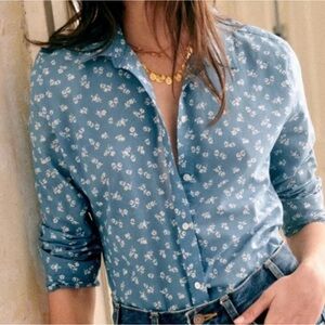 Sezane Ann Shirt. Collared button down - lightweight floral light blue